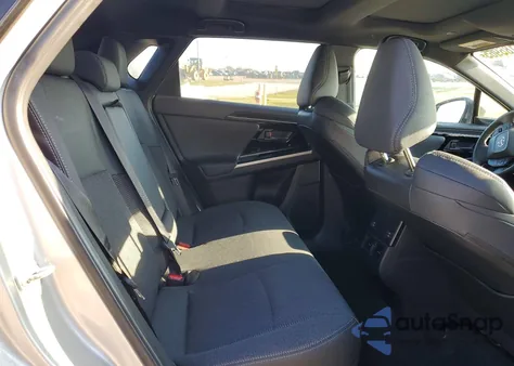 2024 Toyota Bz4X Xle z USA, uszkodzony, nr VIN JTMAAAAAXRA050975